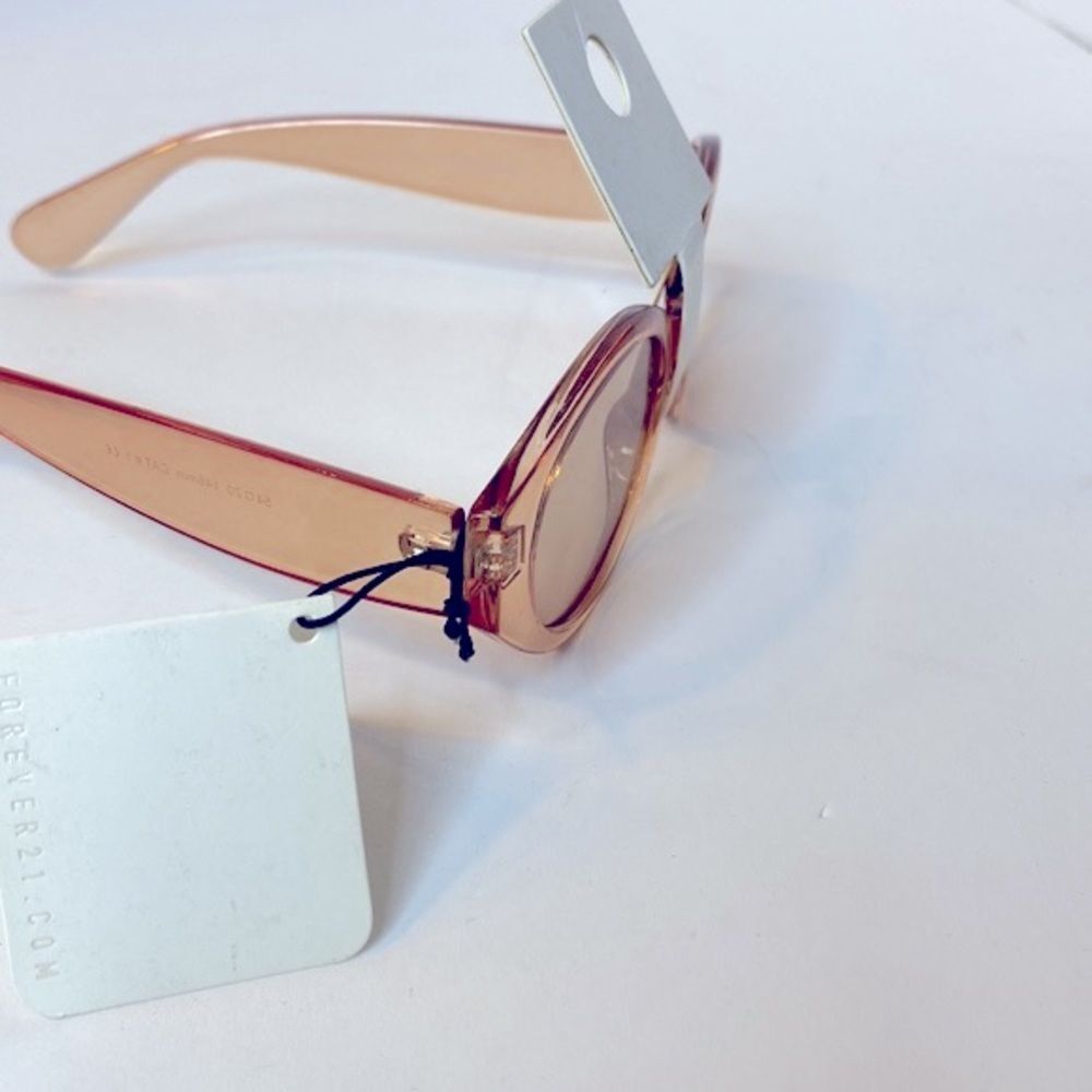 NEW…Peach/Peach clear sunglasses OS (one size) from Forever21 - Picture 2 of 2